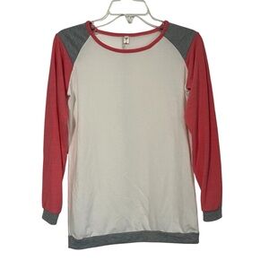 Women’s size large long sleeve tri colored top
